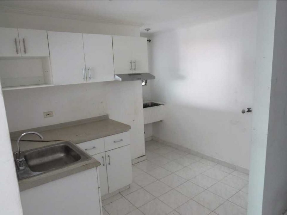 ALQUILER APARTAMENTO RÍO ABAJO