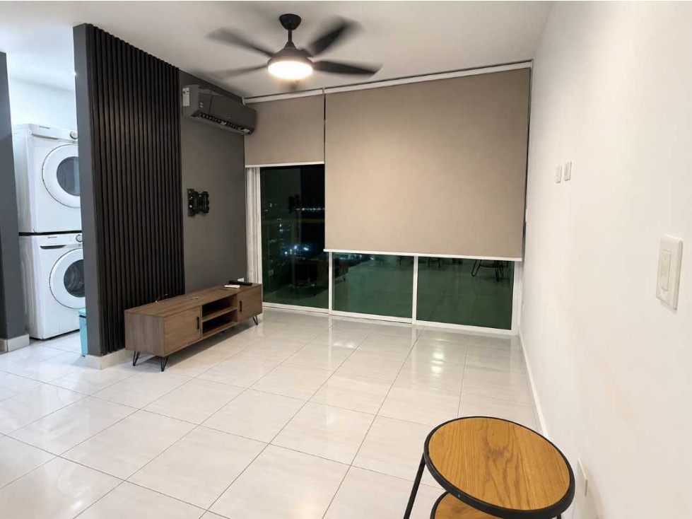 ALQUILER APARTAMENTO SEMIAMOBLADO VIA ESPAÑA PH METROPOLITAN PARK CP - 3