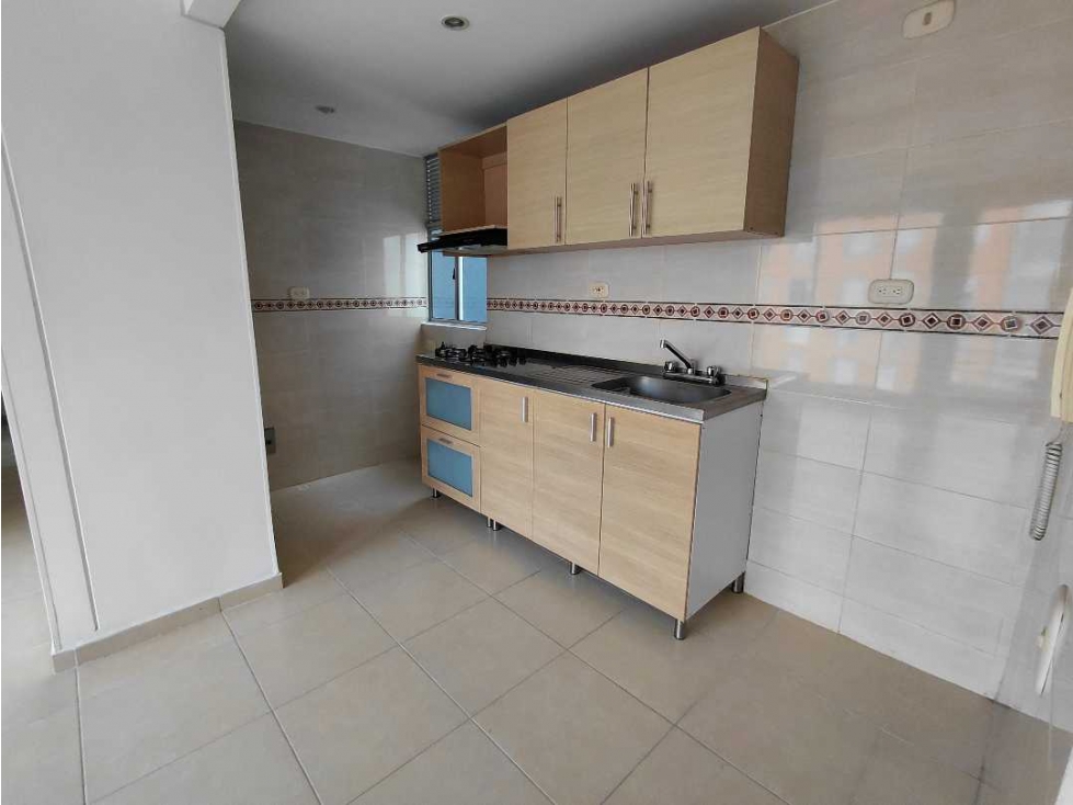 ALQUILER APARTAMENTO 7mo PISO VALLE DEL LILI