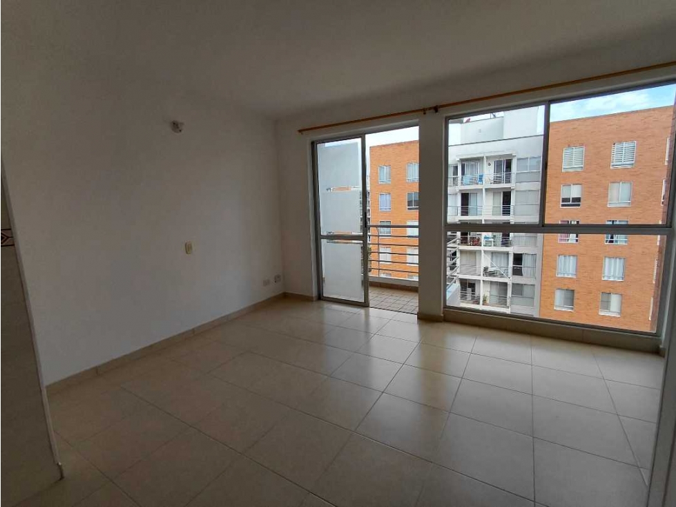 ALQUILER APARTAMENTO 7mo PISO VALLE DEL LILI — foto 3