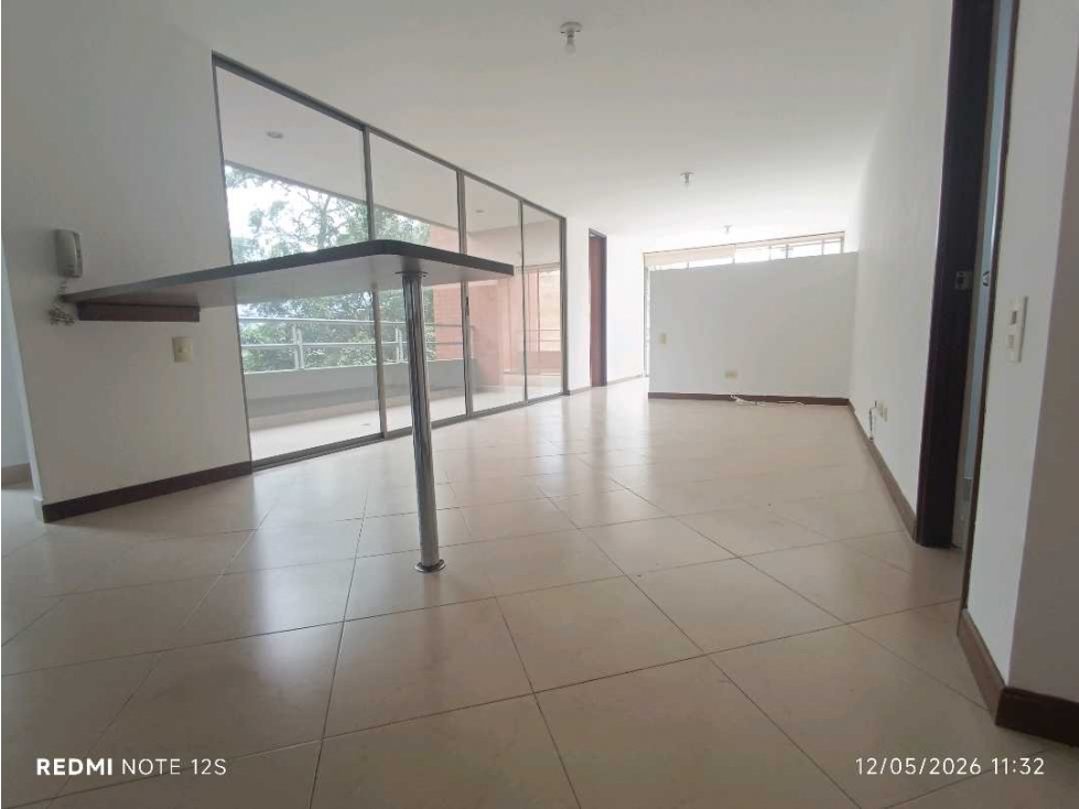 VENDO-APTO-PATIOBONITO-POBLADO — foto 3