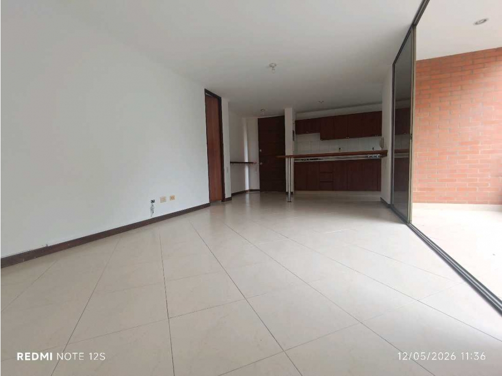 VENDO-APTO-PATIOBONITO-POBLADO — foto 6