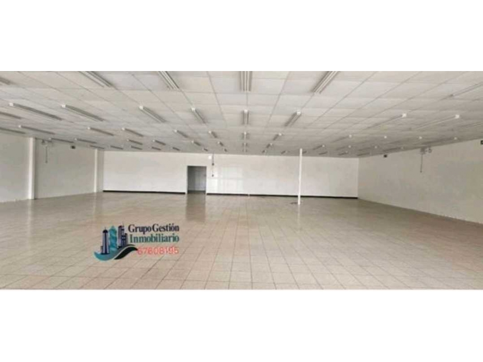 AlQUILER BODEGA 300 metros - 1