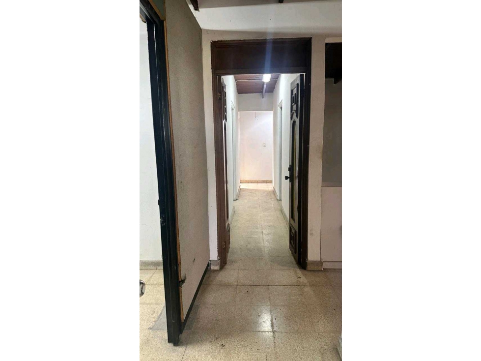 ALQUILER CASA 490MT2 EL DORADO MAS LOCAL COMERCIAL INCLUIDO LT. - 4