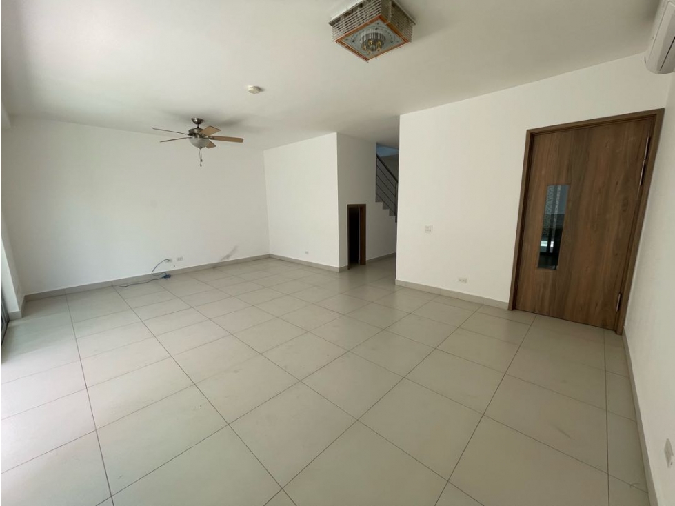 ALQUILER CASA ALTOS DE PANAMA — foto 6
