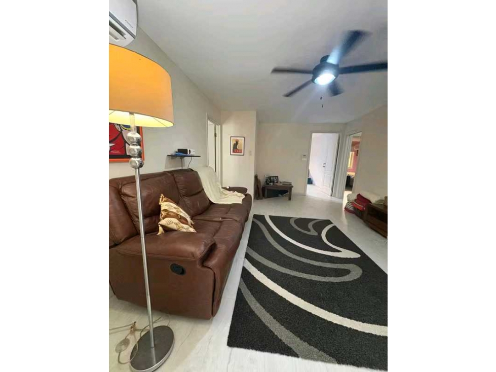 VENTA CASA AMPLIA 800MT2 TOTALES 2 NIVELES EN CLAYTON LT. — foto 4