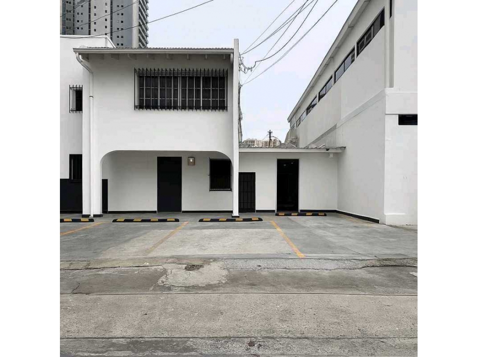 ALQUILER CASA COMERCIAL REMODELADA OBARRIO CIUDAD DE PANAMÁ PT - 1