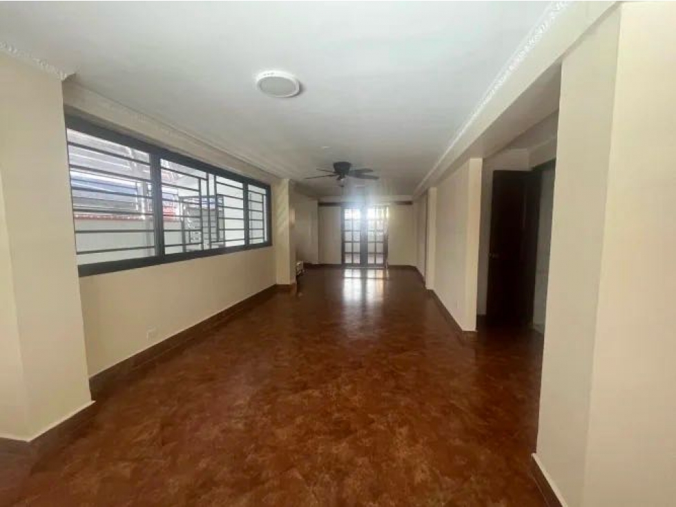 ALQUILER CASA CON TERRAZA FACIL ACCESO A LA VIA ISRAEL Y CALLE 50 - 6
