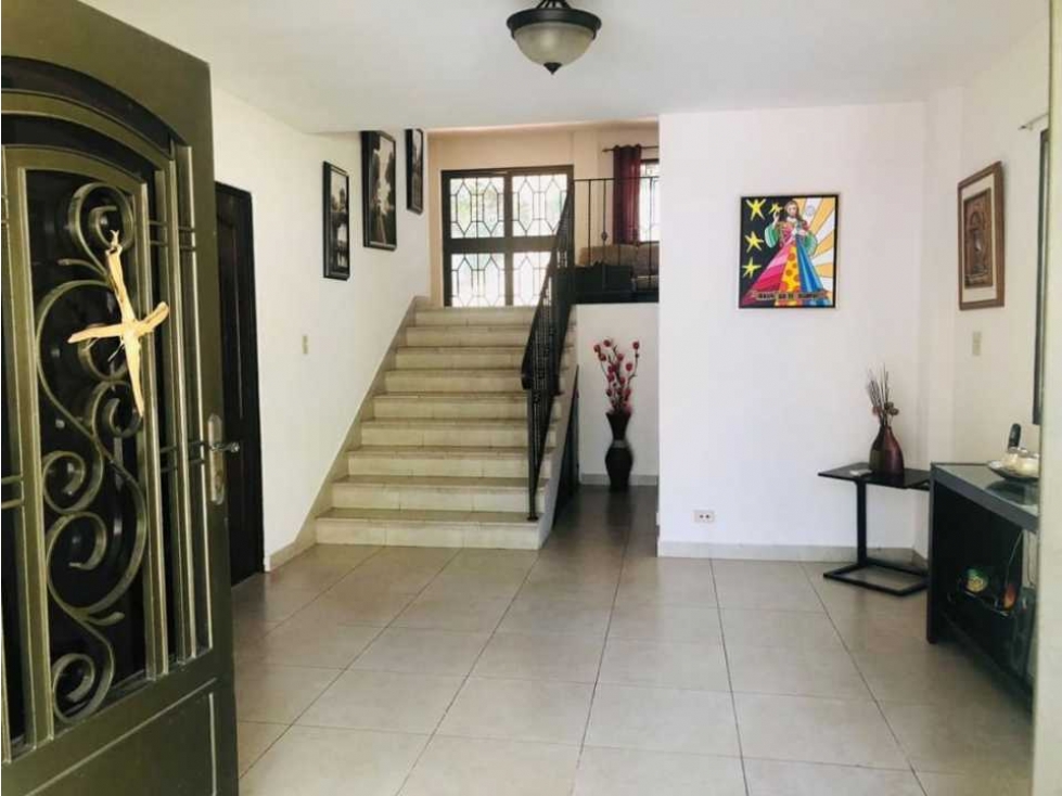 VENTA DE CASA EN ANCON ALQUILER CASA DE DOS NIVELES EN ANCON 317m2 JP — foto 3