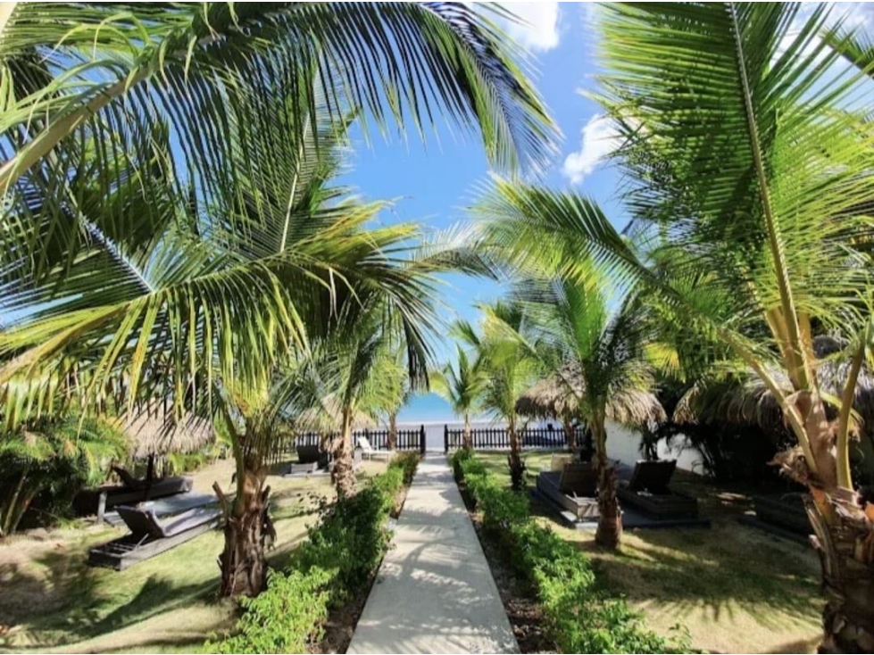 ALQUILER CASA DE ESQUINA CORONADO PARADISE POINT CLUB DE PLAYA 3R - 2