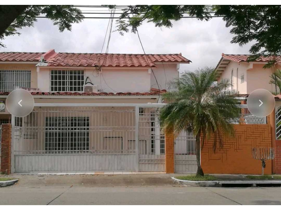 ALQUILER CASA DUPLEX USO COMERCIAL LT.