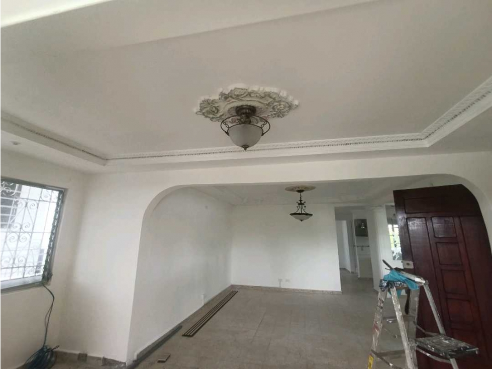 ALQUILER CASA EN BETHANIA LA GLORIA NRR — foto 2