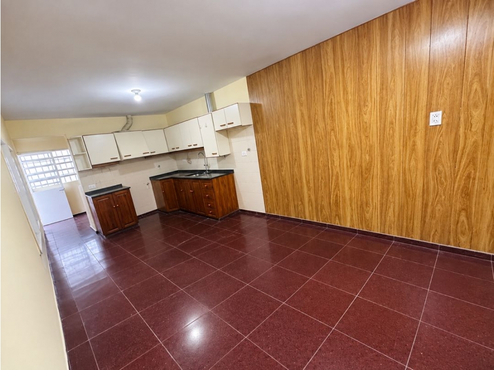ALQUILER. Casa en B Alto Alberdi 3 dorm — foto 6