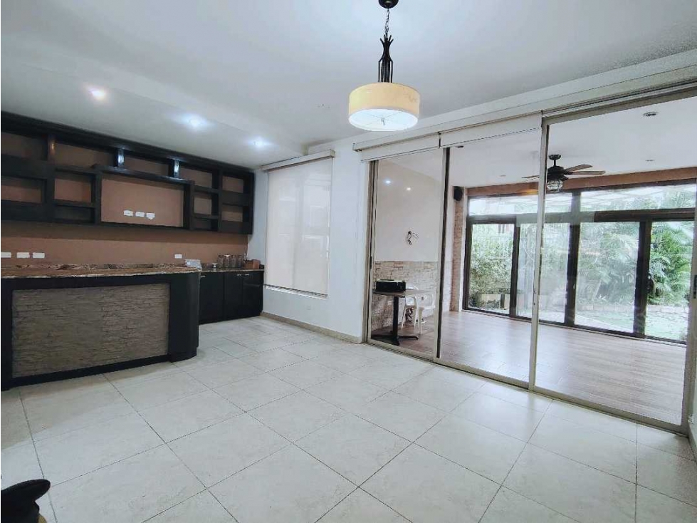 ALQUILER CASA EN CLAYTON EMBASSY GARDEN CON LINEA BLANCA MB — foto 2