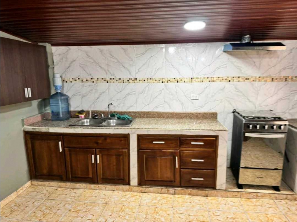 ALQUILER CASA EN GORGONA CON PISCINA, AMOBLADA CERCA DE LA PLAYA — foto 3
