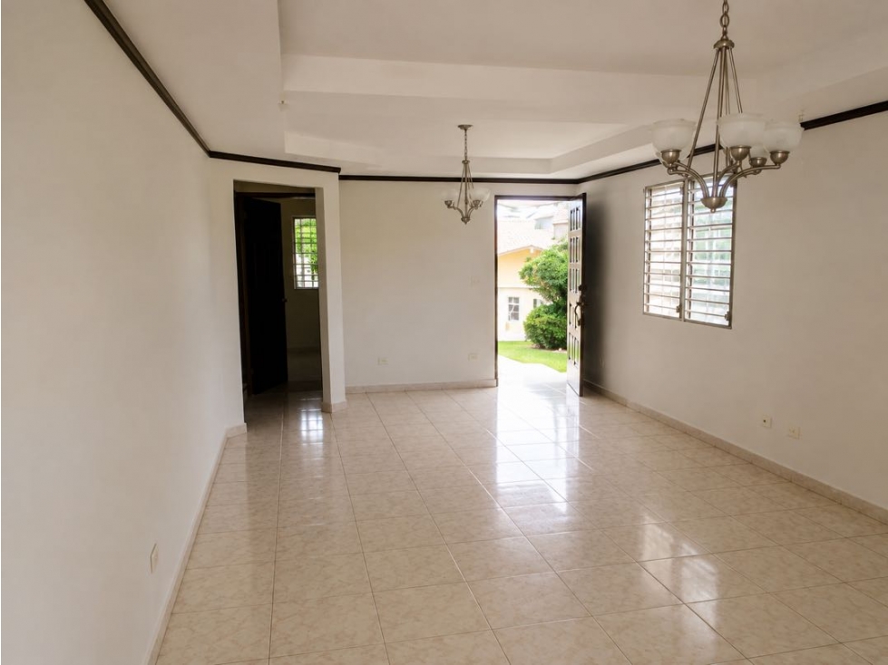 ALQUILER CASA 3R EN RESIDENCIAL PALMA DE MALLORCA AK — foto 2