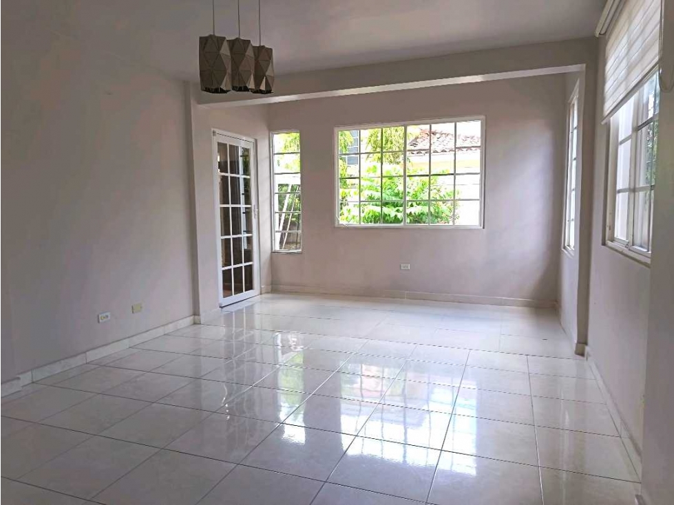 VENTA CASA EN VILLA VALENCIA COSTA SUR VERSALLES — foto 4