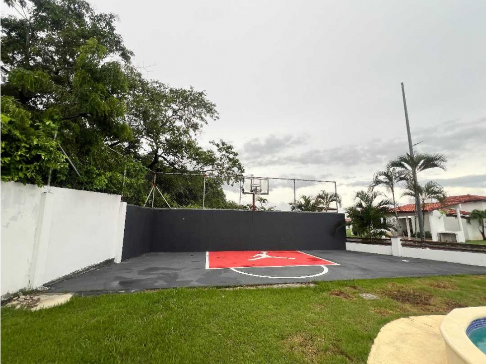 ALQUILER CASA GRANDE REMODELADA NUEVA GORGONA MALIBU CON PISCINA JJ — foto 4