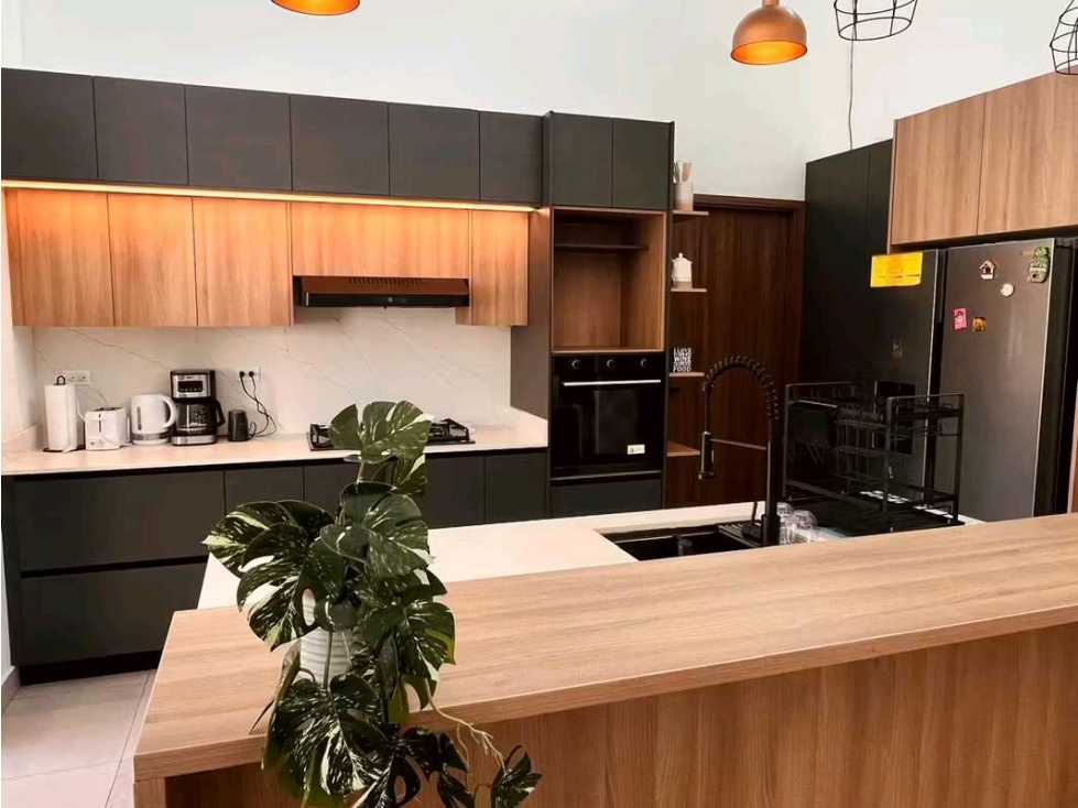 ALQUILER EN PENONOME 265MT2 ,HERMOSA ,RODEADA DE NATURALEZA LT. LT - 2