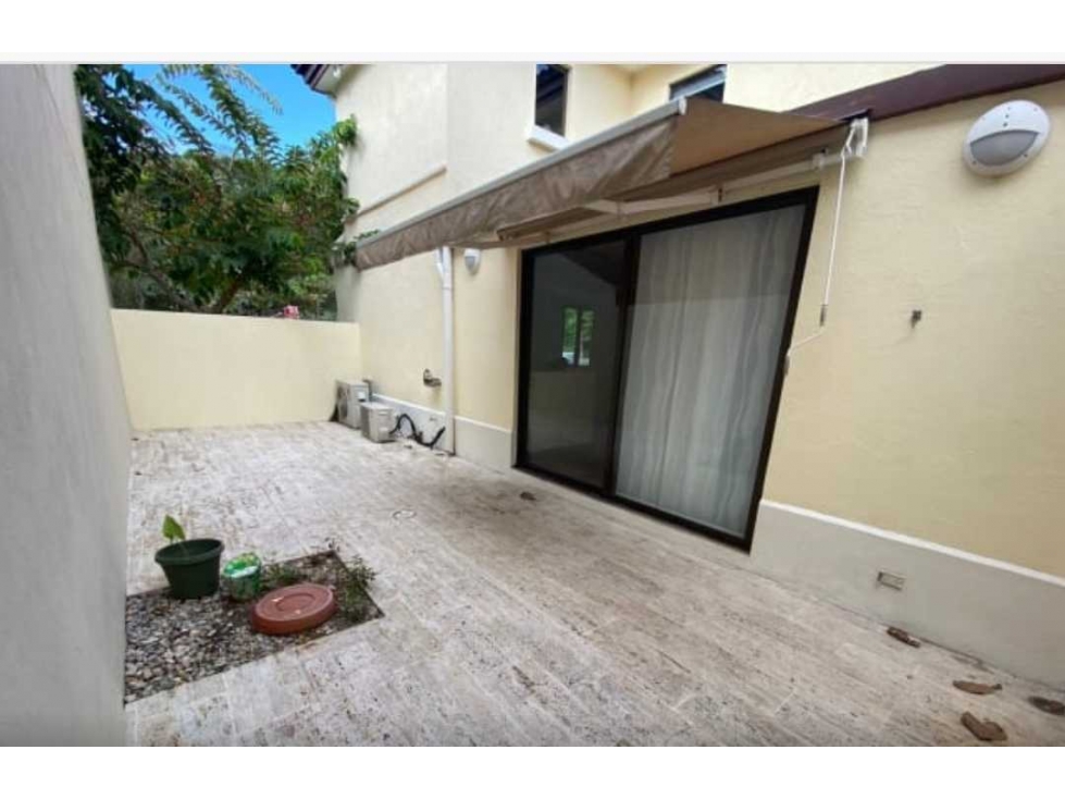 ALQUILER CASA RIVER VALLEY HOWARD - 2