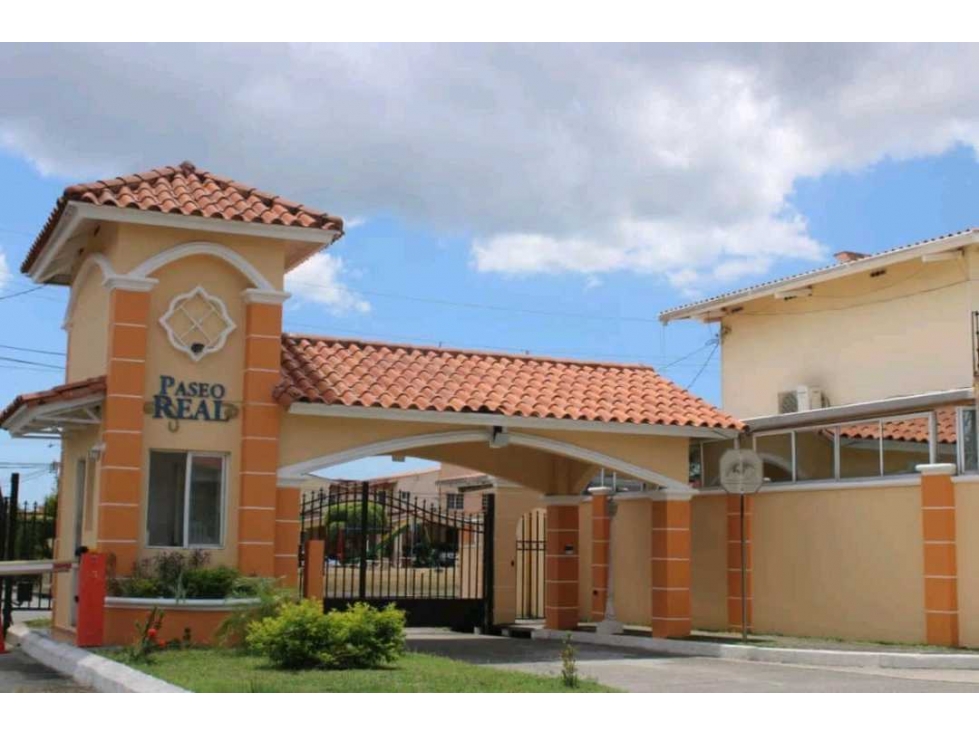 ALQUILER CASA VILLA LUCRE PASEO REAL DEN + CBE AMPLIO PATIO VV