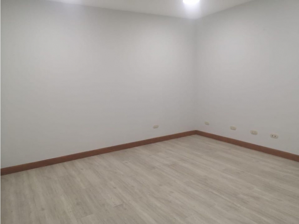 ALQUILER O VENTA DE 2 CONSULTORIOS MEDICOS EN PUNTA PAITILLA - 4