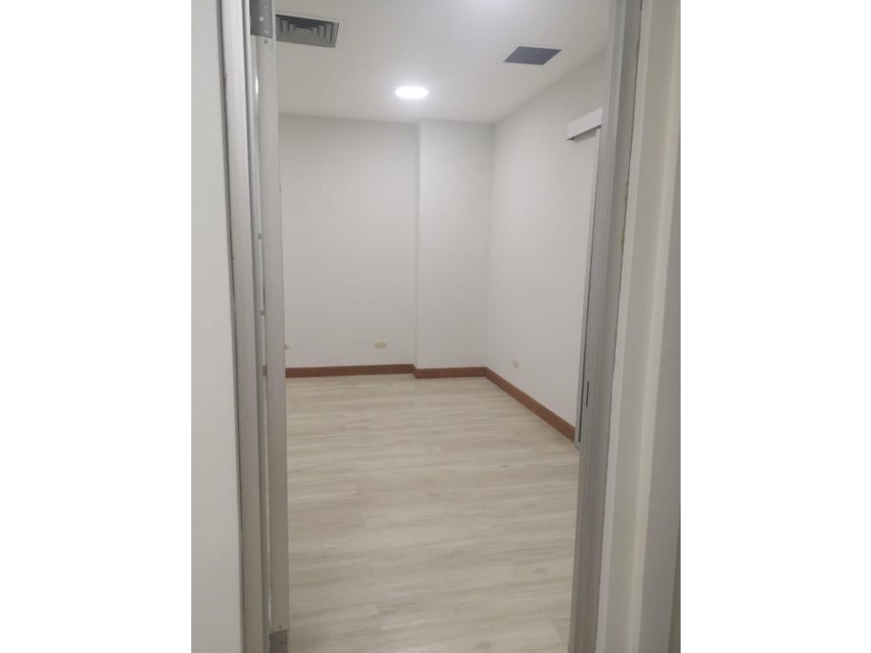ALQUILER O VENTA DE 2 CONSULTORIOS MEDICOS EN PUNTA PAITILLA - 3