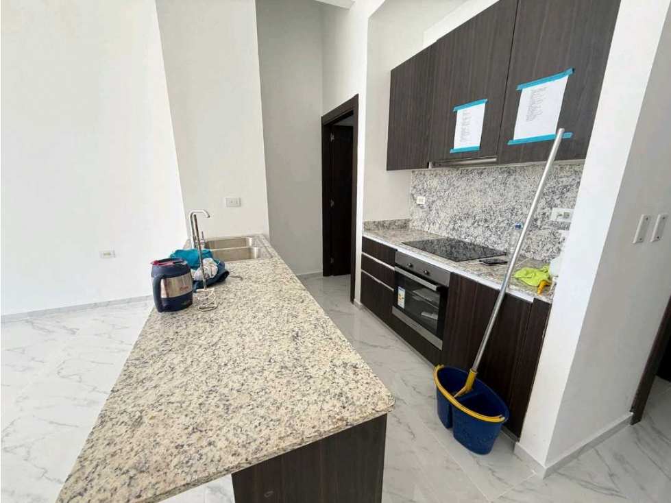 ALQUILER DE AMPLIO APARTAMENTO EN EL CENTRO DEL TERRONAL - 4
