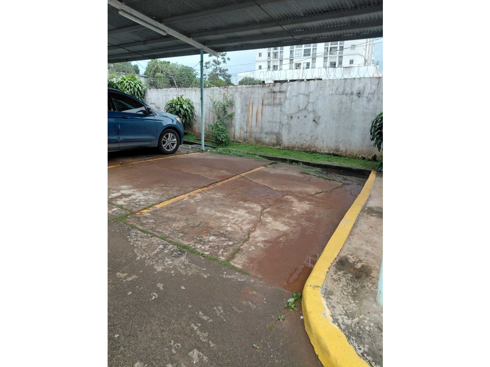 ALQUILER DE APARTAMENTO 68MTS CUADRADOS CERCA DE LA 12 DE OCTUBRE
