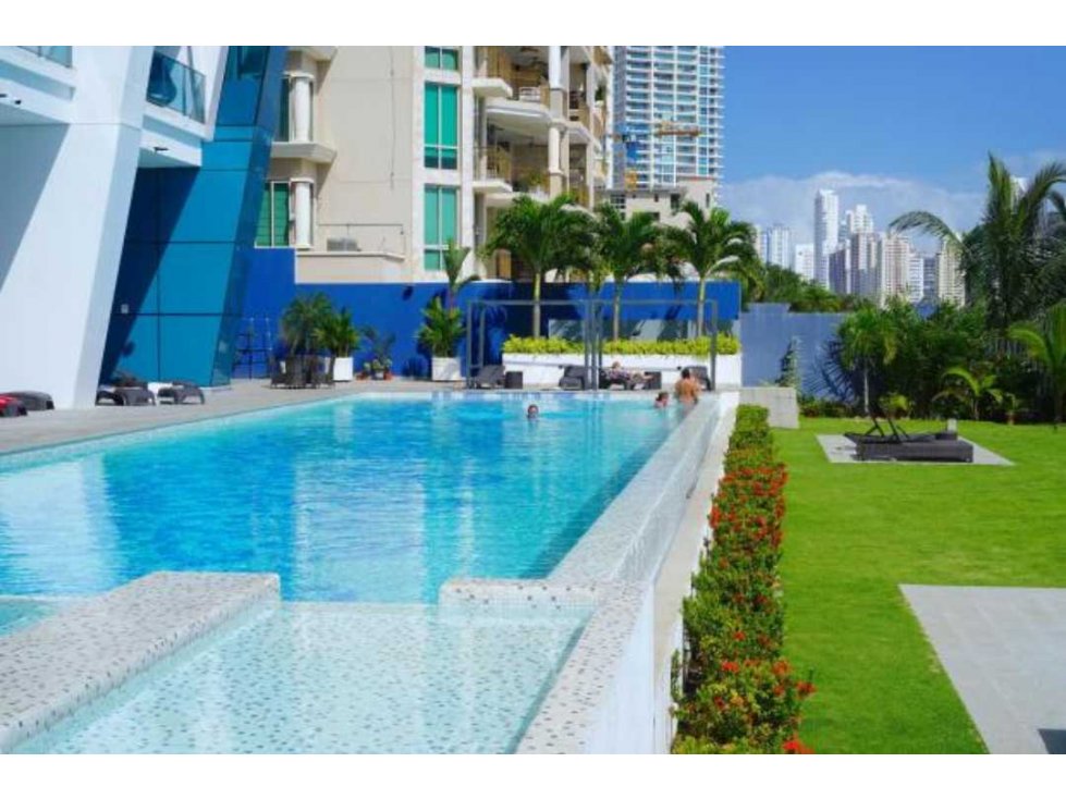 ALQUILER DE APARTAMENTO AMOBLADO PH GRAND TOWER 175M2 JP