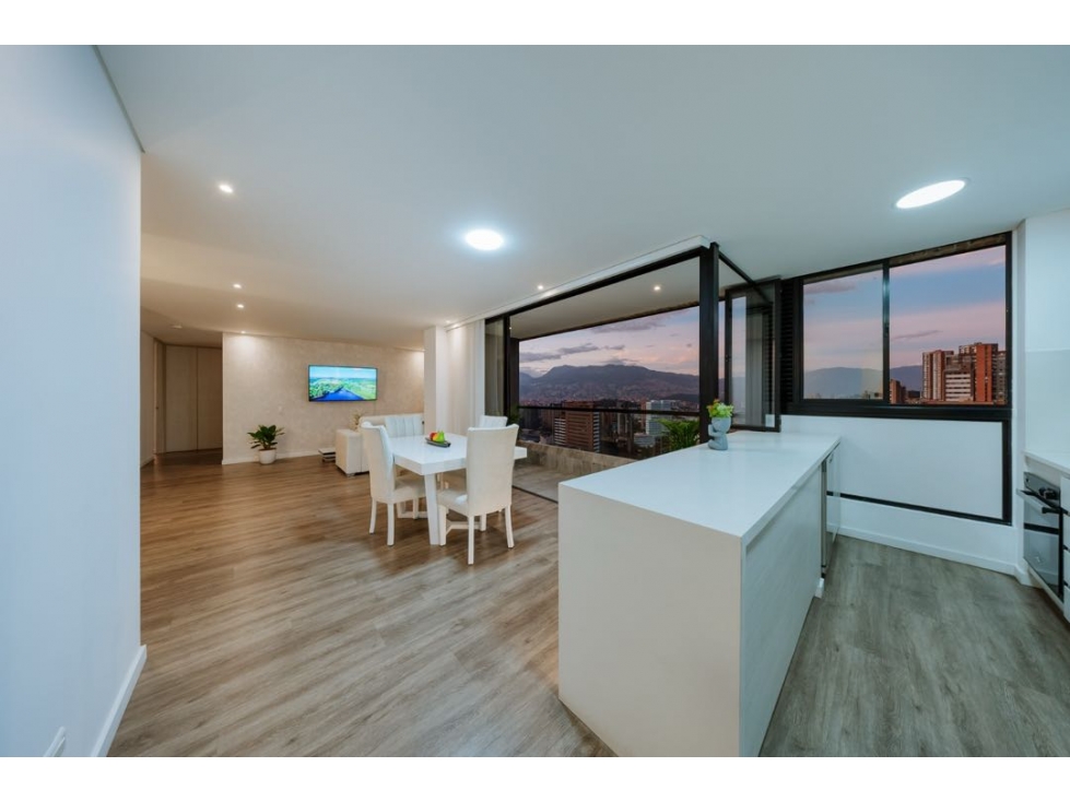 Alquiler de Apartamento Amoblado de Lujo en Provenza Medellin — foto 2