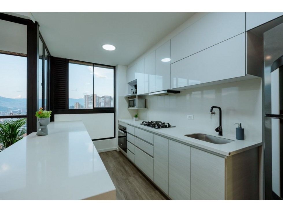 Alquiler de Apartamento Amoblado de Lujo en Provenza Medellin — foto 6