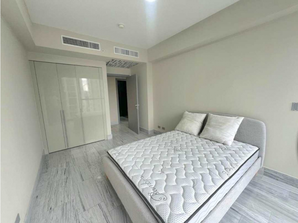 ALQUILER DE APARTAMENTO AMOBLADO EN EL PH NUOVO CIUDAD DE PANAMÁ — foto 4