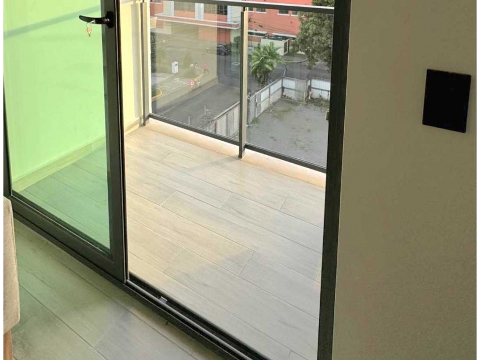 ALQUILER DE APARTAMENTO AMOBLADO EN BELLA VISTA, CERCA DEL METRO - 6
