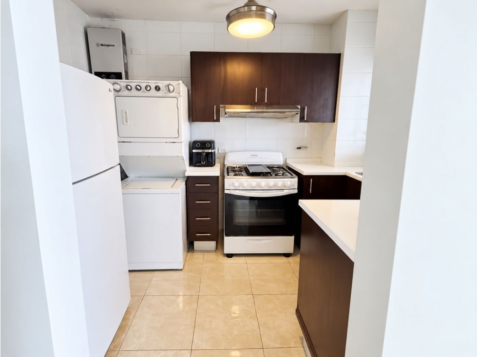 ALQUILER DE APARTAMENTO AMOBLADO EN EDISON PARK — foto 4