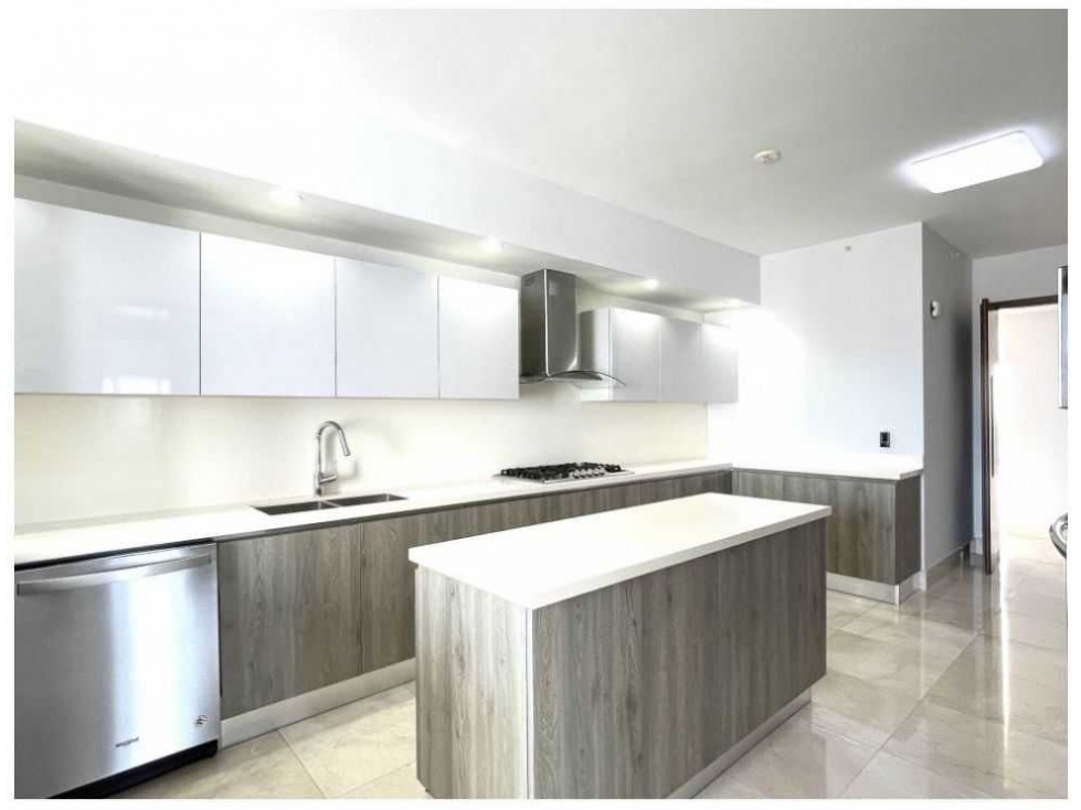 ALQUILER DE APARTAMENTO DE 3RECAMARAS + CBS EN SANTA MARIA — foto 3