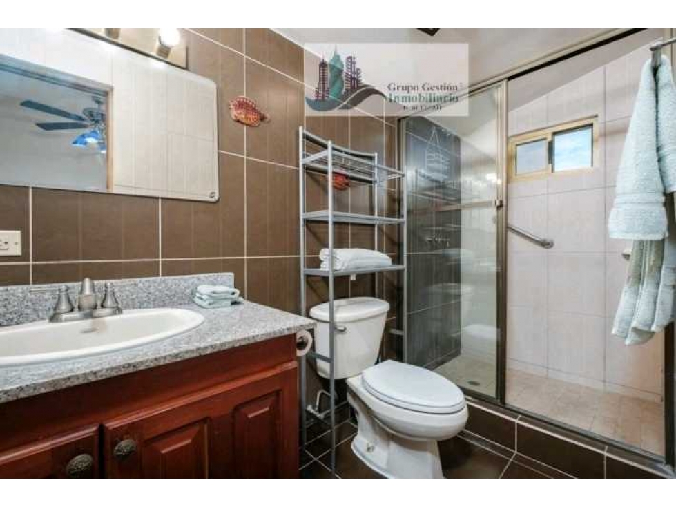 ALQUILER DE APARTAMENTO EN BAJO BOQUETE 1 RECAMARA 2 PISOS - 4