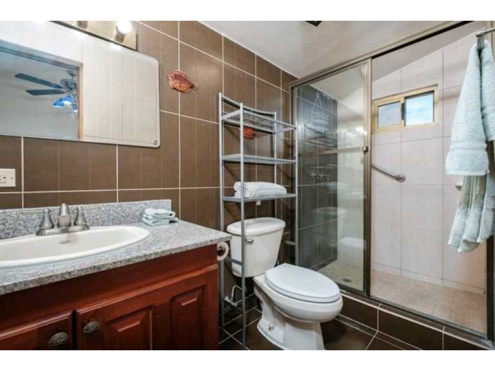 ALQUILER DE APARTAMENTO EN BAJO BOQUETE 1 RECAMARA 2 PISOS - 6