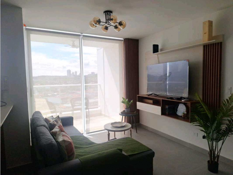 ALQUILER DE APARTAMENTO EN CARRASQUILLA PH PARK SQUARE FULL AMOBLADO — foto 2