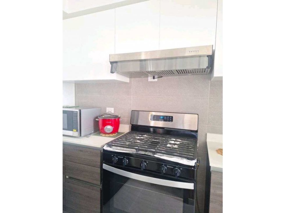 ALQUILER DE APARTAMENTO EN CARRASQUILLA PH PARK SQUARE FULL AMOBLADO — foto 6