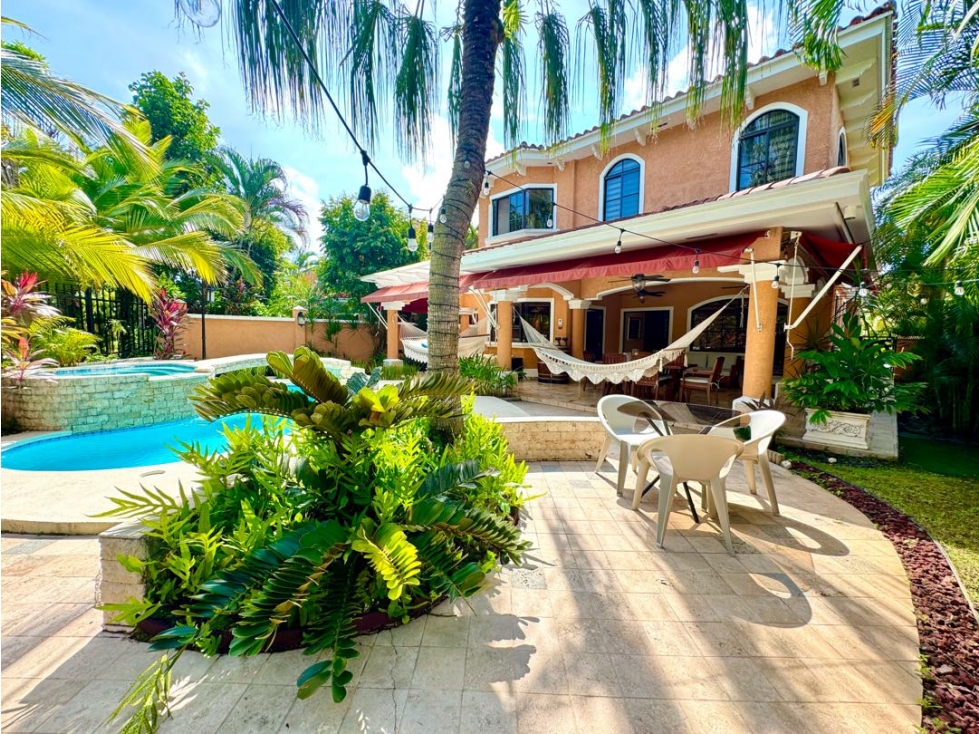 Alquiler de Casa en Clayton Village, Clayton