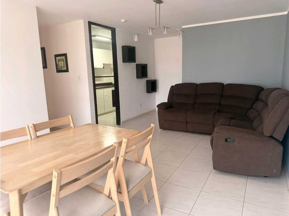 ALQUILER DE APARTAMENTO EN CONDADO DEL REY - 3 RECAMARAS — foto 2
