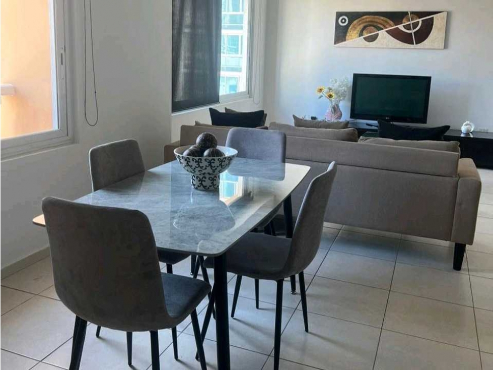 Venta de Apartamento en el PH Vista Marina, Av Balboa — foto 2