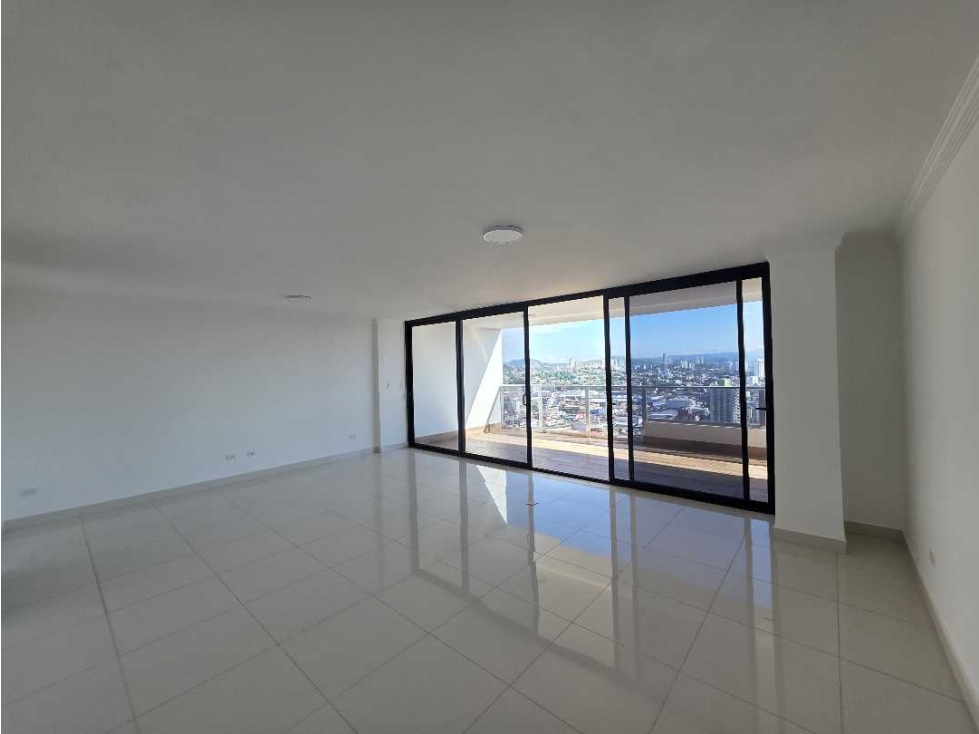 Alquiler de Apartamento en PH Carreras Tower, El Cangrejo