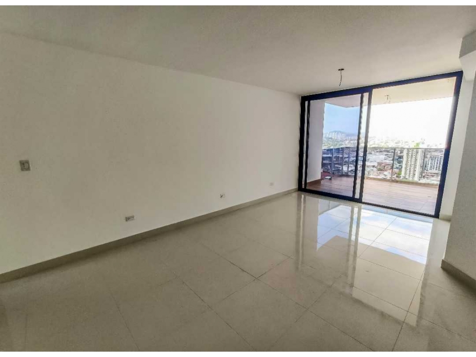Alquiler de Apartamento en el PH Carreras, El Cangrejo — foto 2