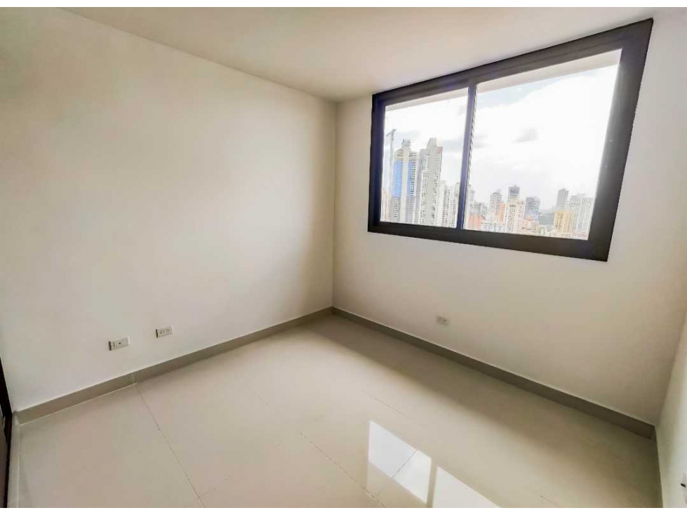 Alquiler de Apartamento en el PH Carreras, El Cangrejo — foto 4