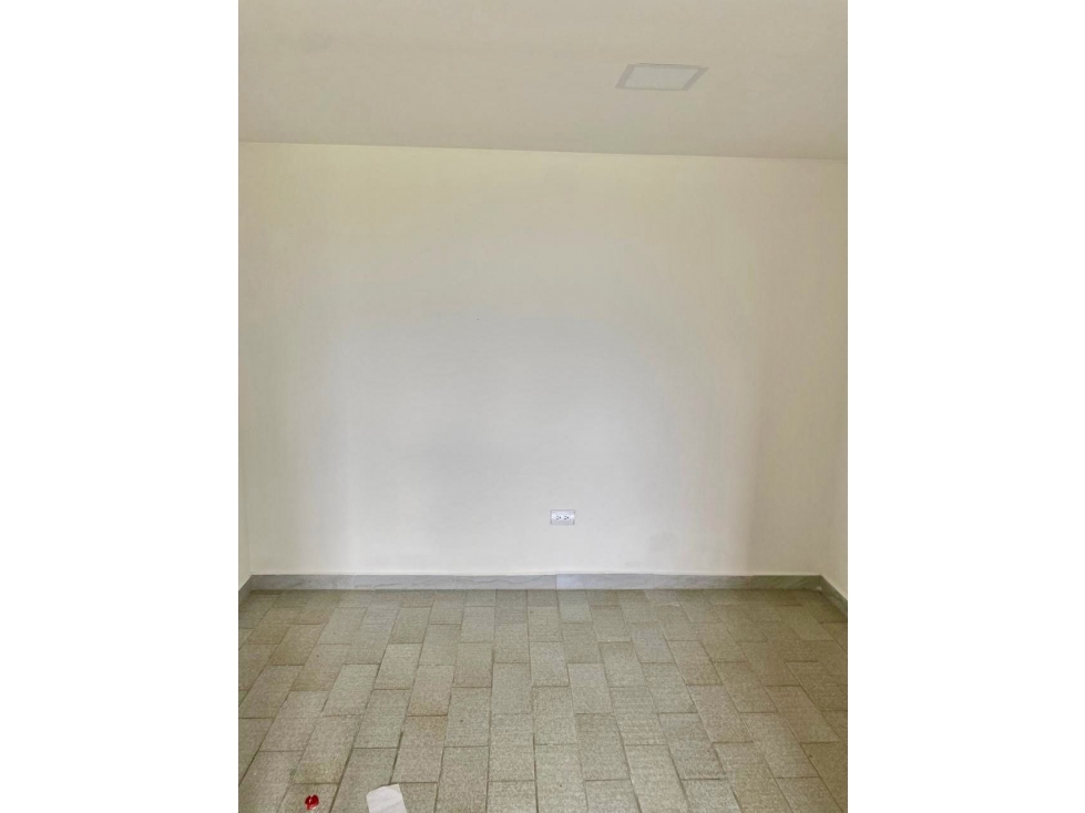 ALQUILER DE APARTAMENTO EN LA AVENIDA CENTENARIO MARÍA CRISTINA 3 — foto 6