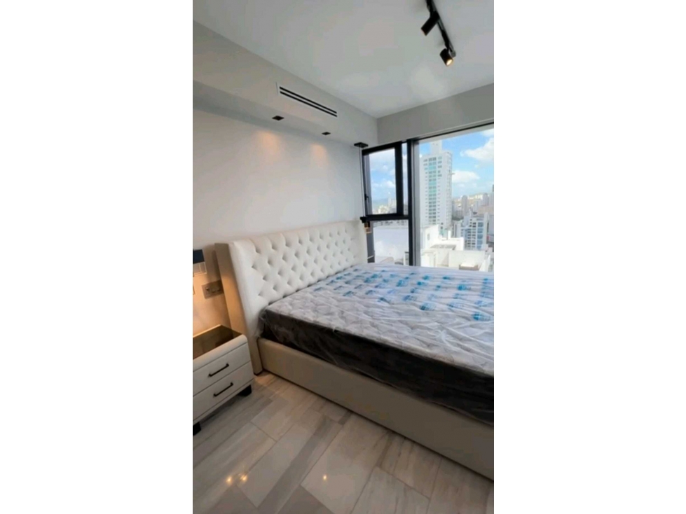 APARTAMENTO FULL AMUEBLADO EN NUOVO ARMANI 102m2 DISPONIBLE 15/05 JP — foto 5