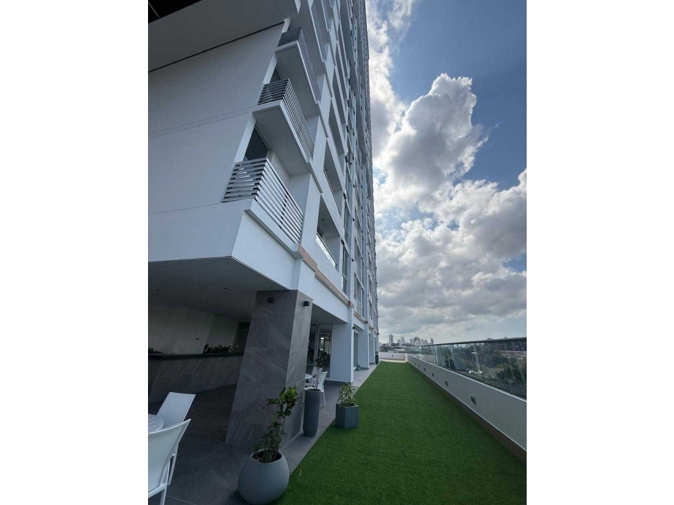 ALQUILER DE APARTAMENTO EN PH GREENWOOD - TUMBA MUERTO - AMOB