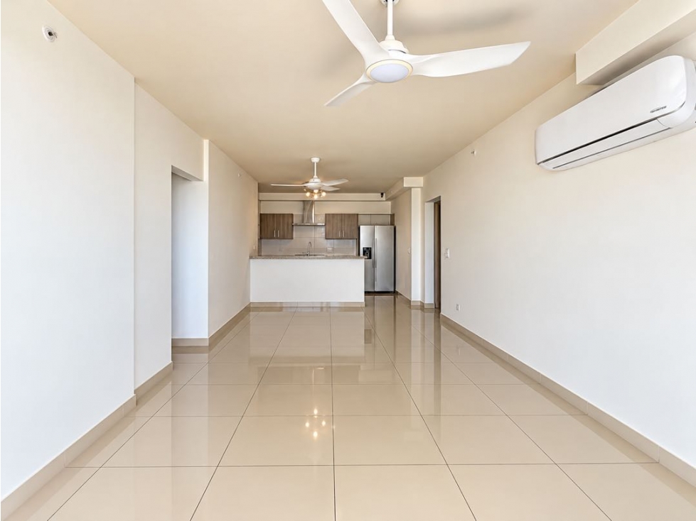 ALQUILER DE APARTAMENTO EN PH SAN ROQUE — foto 2